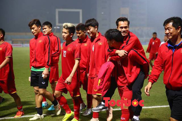 Bảo hiểm PTI sẽ chi trả toàn bộ chi phí chữa trị cho cầu thủ Văn Toàn