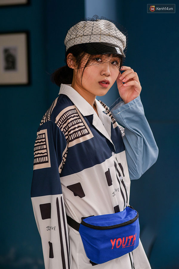 Street style 2 miền: miền Bắc nghiện chân váy ngắn và jacket lửng, miền Nam quất toàn màu nổi