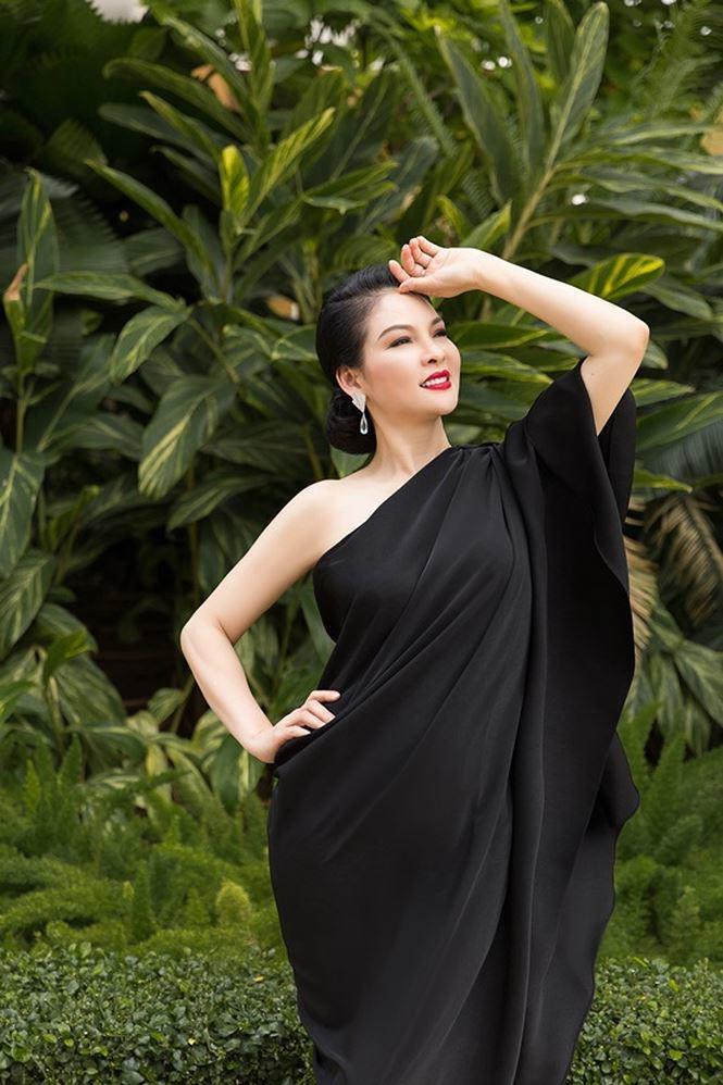 Hai đại mỹ nhân thập niên 90 giúp con gái xứ Tuyên nức lòng cả nước giờ ra sao?