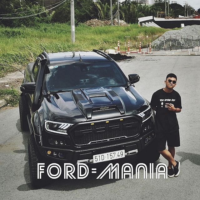 Hé lộ danh tính bạn trai thiếu gia vừa bí mật tổ chức lễ ăn hỏi với nữ ca sĩ MiA