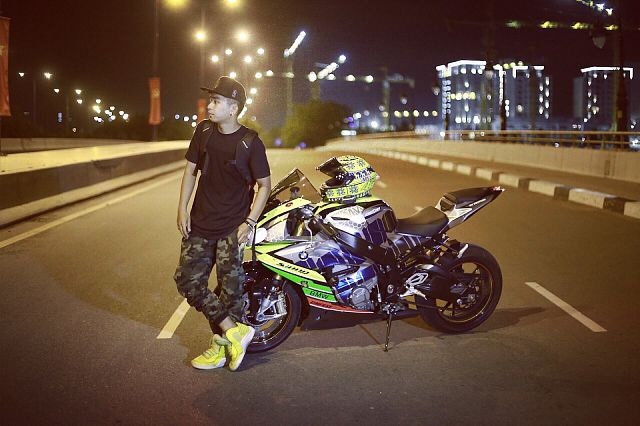 Hé lộ danh tính bạn trai thiếu gia vừa bí mật tổ chức lễ ăn hỏi với nữ ca sĩ MiA