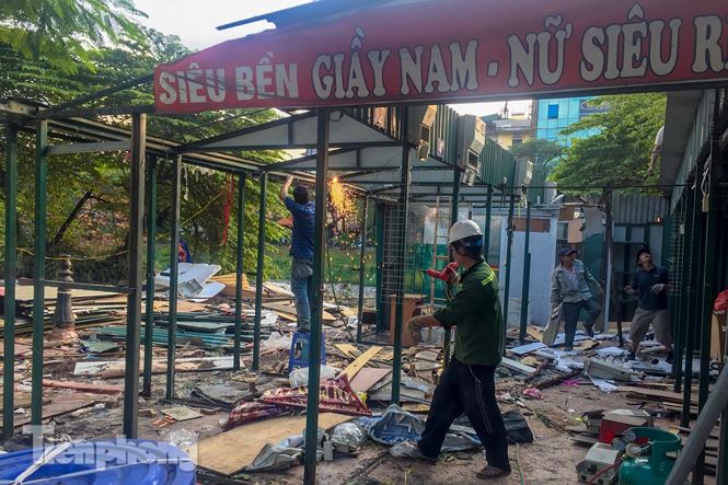 Xoá sổ chợ tạm Ngã Tư Sở