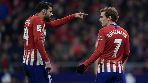 Costa chửi Griezmann vì bênh cầu thủ... Barca