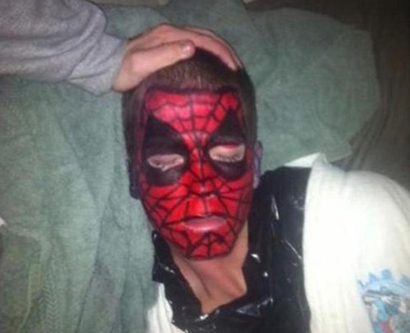 Chết cười với tuyệt chiêu dìm chồng khi say xỉn của các bà vợ lắm trò