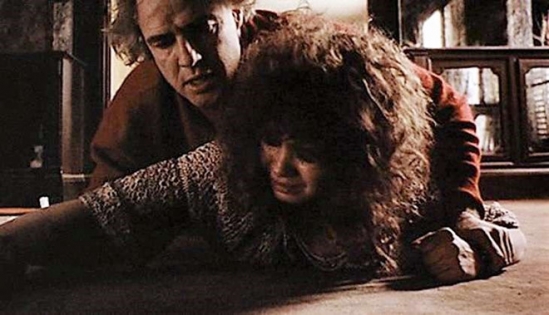 Đạo diễn Bernardo Bertolucci qua đời, phim có cảnh cưỡng hiếp gây tranh cãi nhất lịch sử bỗng sốt trở lại