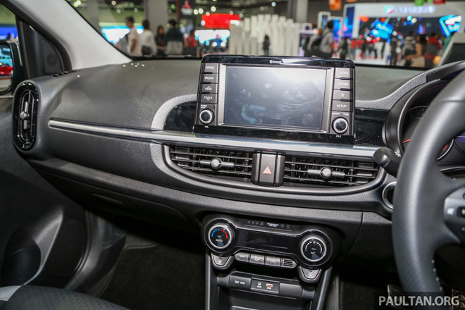 Kia trình làng Picanto GT-Line 2019 có phanh tự động khẩn cấp