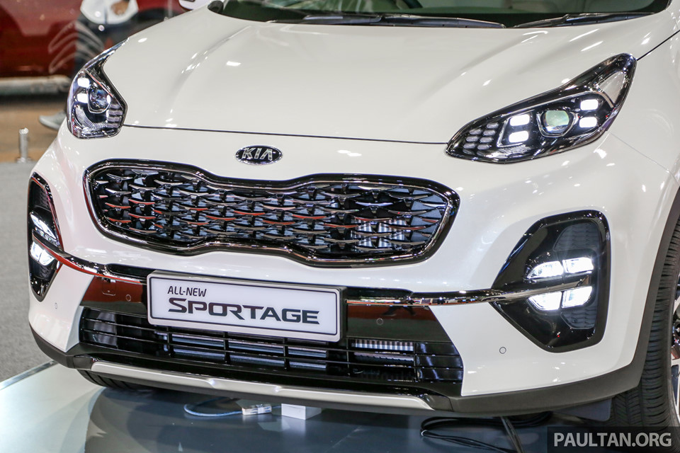 Cận cảnh Kia Sportage 2019 bản GT-Line tại Malaysia