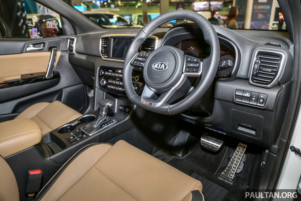 Cận cảnh Kia Sportage 2019 bản GT-Line tại Malaysia