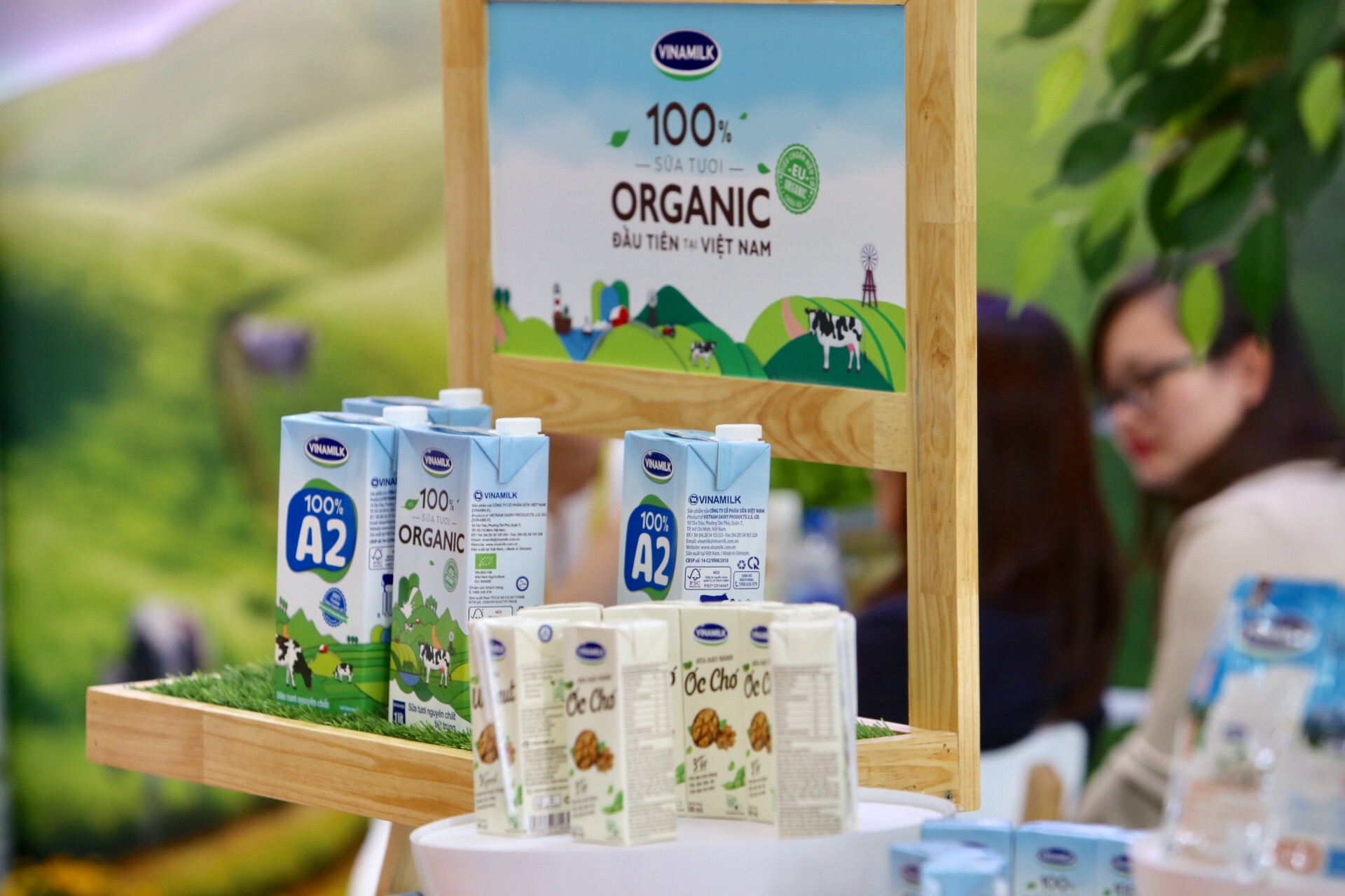 Vinamilk nhận bằng khen của Thủ tướng Chính phủ về phát triển tam nông bền vững