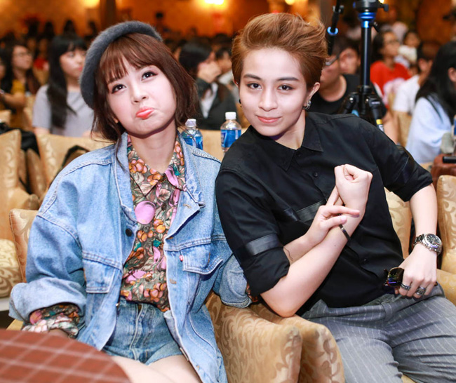 Gil Lê và Chi Pu ngó lơ nhau trong sự kiện sau tin đồn đường ai nấy đi