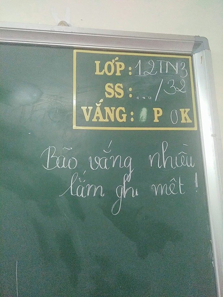 Loạt tình huống dở khóc dở cười của học sinh sinh viên khi đón bão Usagi: Được nghỉ học nhưng vẫn tai ương lắm!