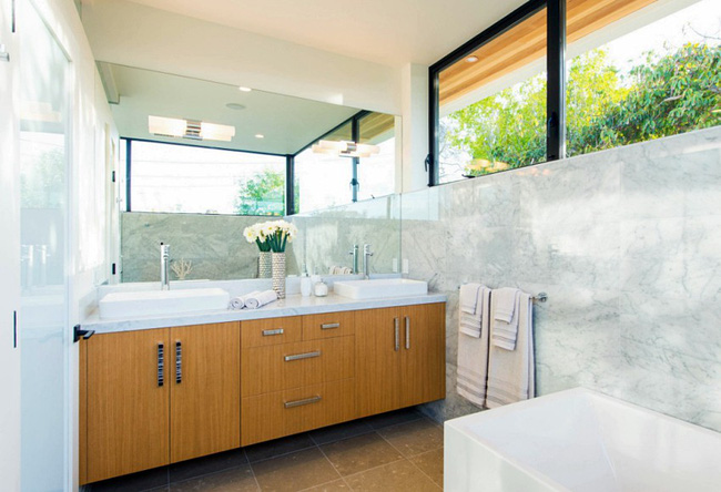 Cải tạo sân sau, chủ nhà không ngờ đã biến không gian nhà trở thành một biệt thự sang trọng