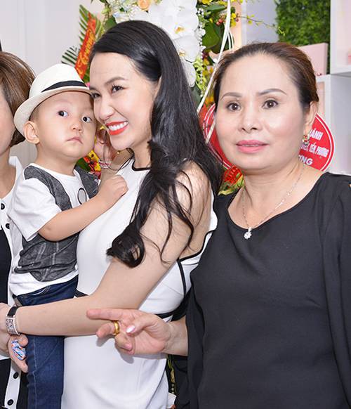 Tuấn Hưng chia sẻ về 4 người phụ nữ quan trọng nhất cuộc đời sau thời gian dài vượt qua hàng loạt sự cố