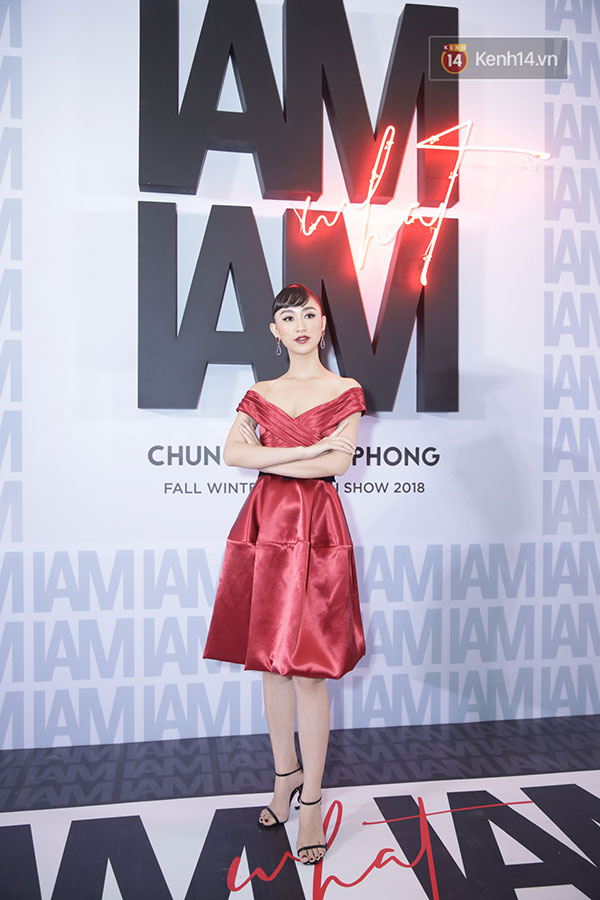 Thảm đỏ show Chung Thanh Phong: Khả Ngân thử style lạ, Quỳnh Anh Shyn giật giũ như chim sẻ đi mưa