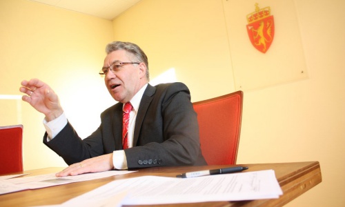 Cựu bộ trưởng Na Uy bị truy tố tội lạm dụng tình dục người xin tị nạn