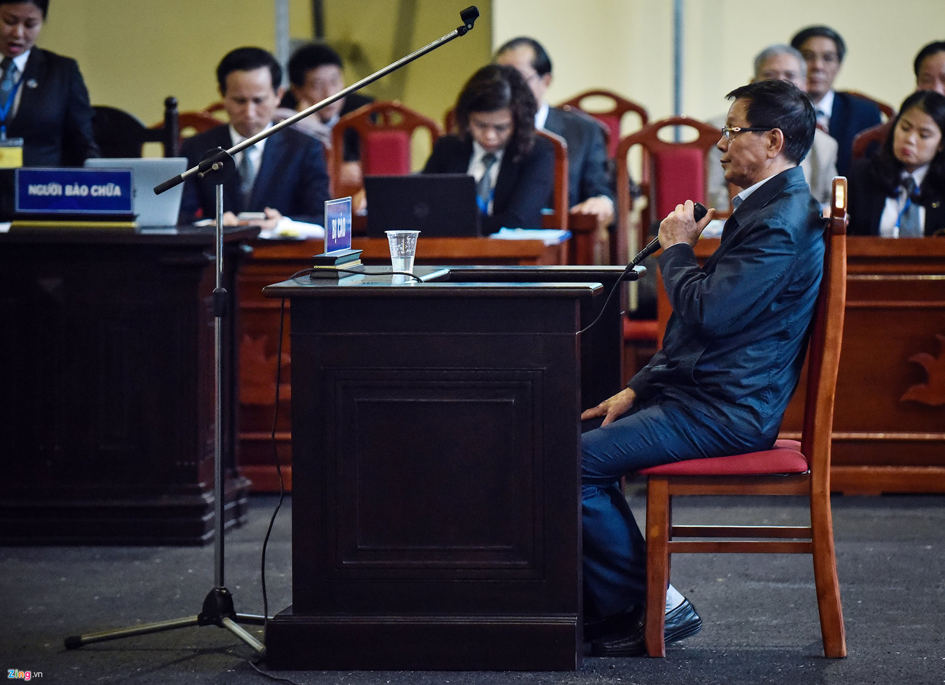 Những sắc thái trong phiên toà xét xử ông Phan Văn Vĩnh