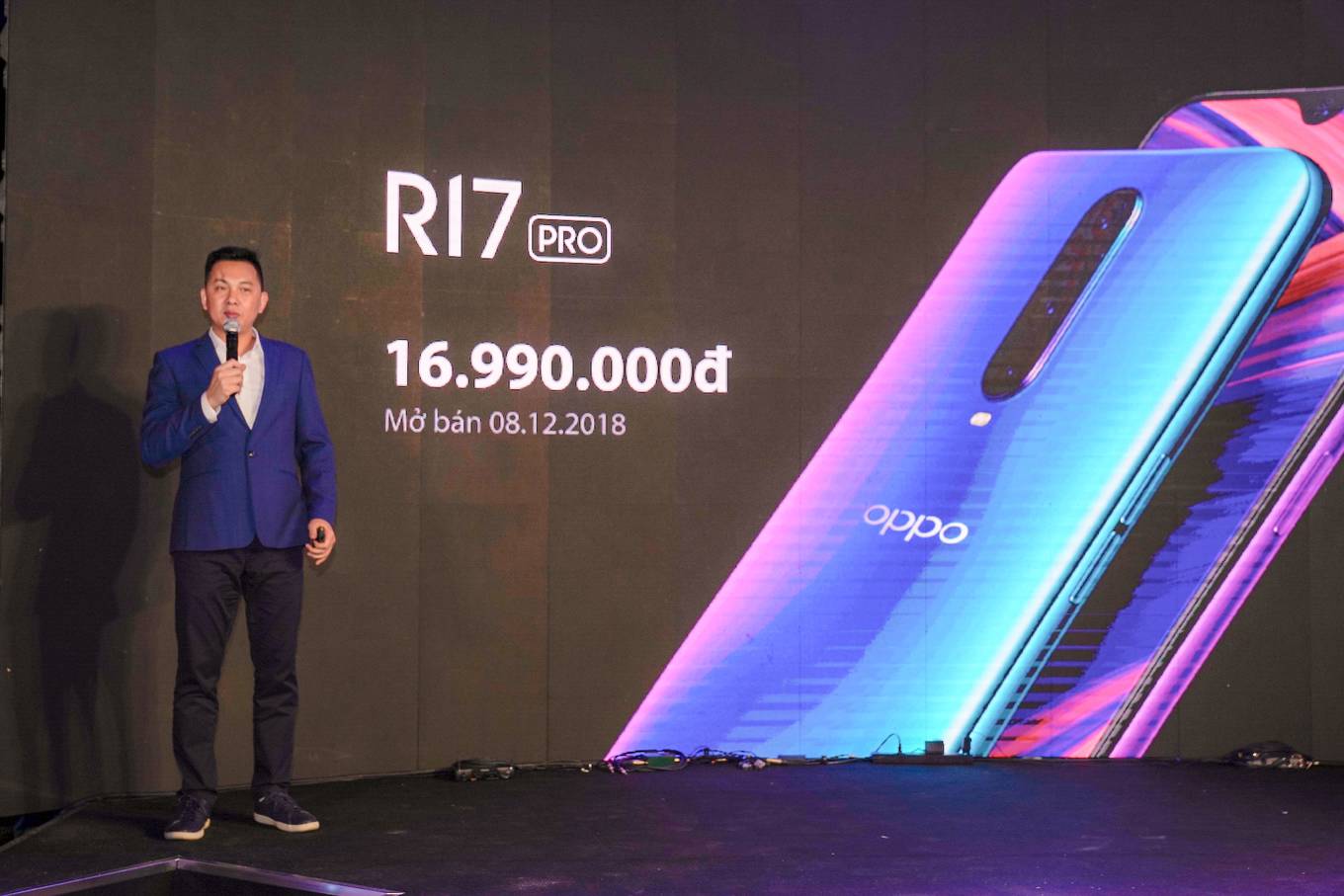 Oppo R17 Pro về Việt Nam giá 17 triệu đồng