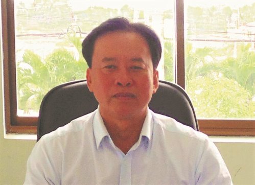 Khai lý lịch trình độ đại học, Chủ tịch huyện bị kỷ luật vì không có bằng