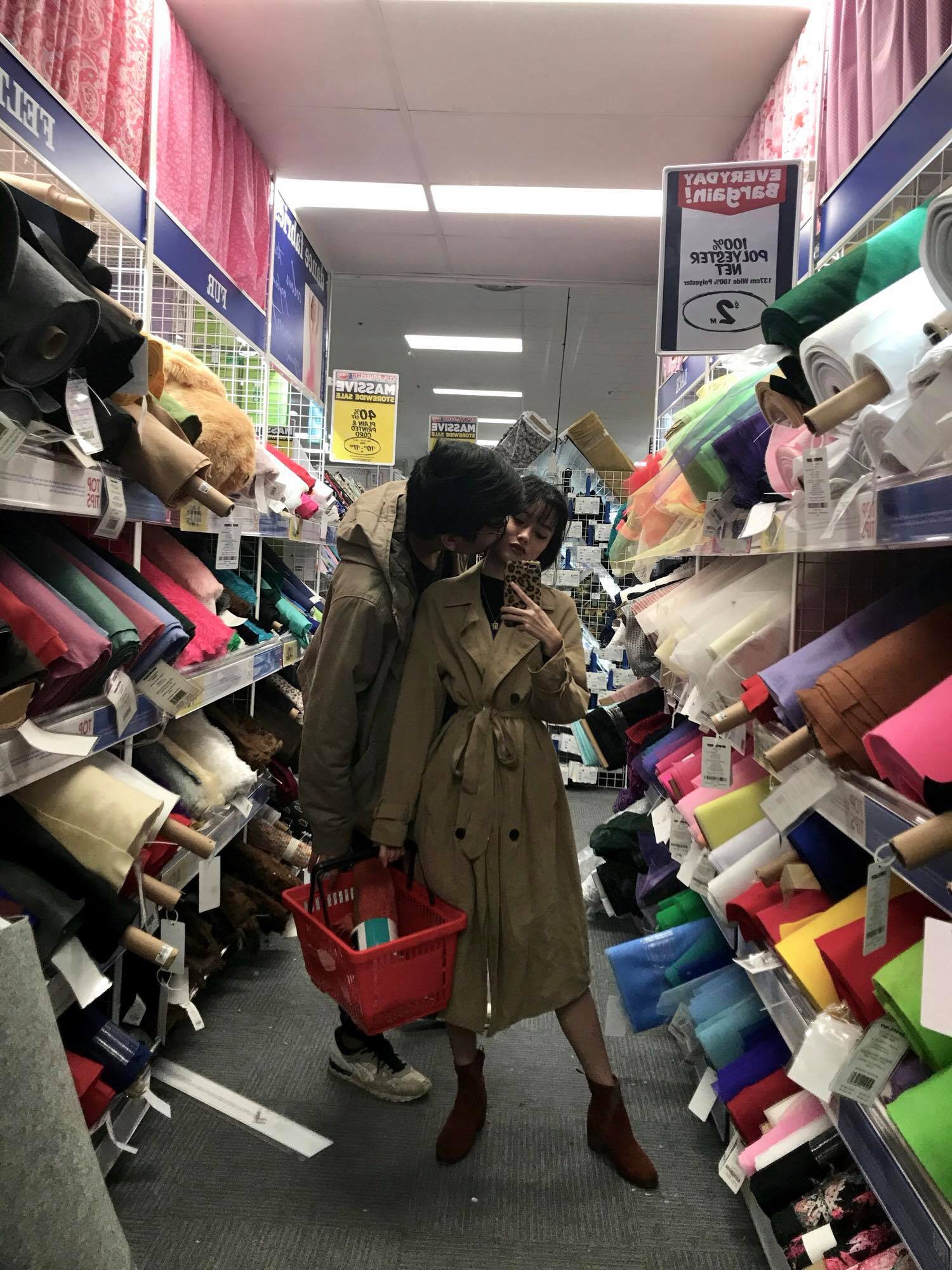 Cặp trai xinh gái đẹp Việt phải lòng nhau khi cùng du học Úc: Không chỉ là người yêu mà còn là người thân