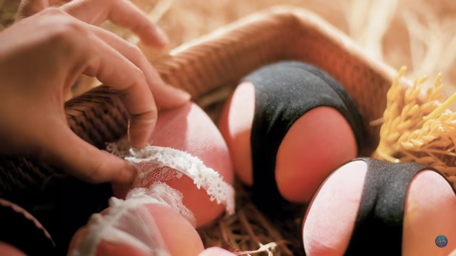 MV 16+ của Chi Pu gây sốc hoàn toàn: Khoe thân, nhiều cảnh nóng tới mức chưa ca sĩ nào dám làm!