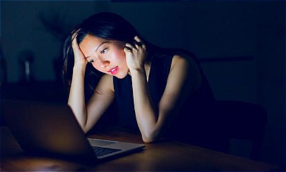 Tôi mất hết cảm hứng yêu đương vì chồng không sạch sẽ