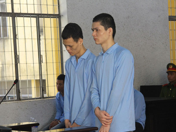 Hai yêu râu xanh sát hại dã man bé gái 13 tuổi sau suy nghĩ muốn... chọc ghẹo nạn nhân