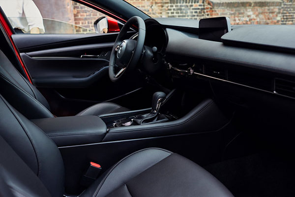 Lộ hình ảnh chính thức đầu tiên Mazda3 2019