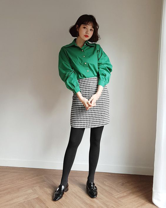 Phối đồ đẹp cùng hai màu được ưa chuộng mùa Giáng sinh