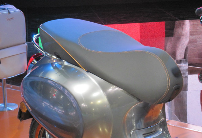 Xe ga điện Vespa Elettrica về Việt Nam năm 2019 với giá chát