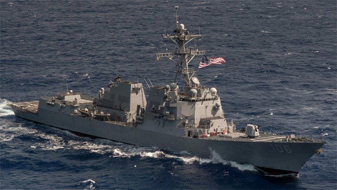 Phớt lờ TQ, Mỹ điều 2 tàu hải quân đến eo biển Đài Loan