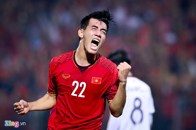 Đã bán hết vé trận Việt Nam vs Philippines tại Mỹ Đình