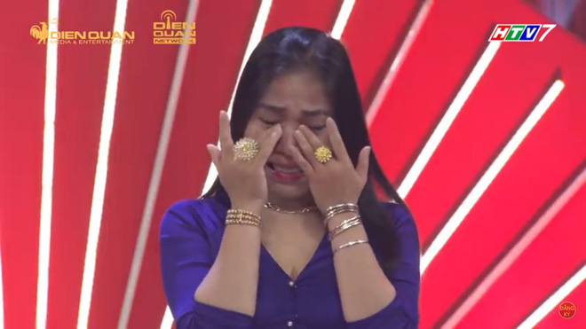 Trường Giang, Trấn Thành rùng mình vì thí sinh làm quan tài, đưa tang giữa sân khấu