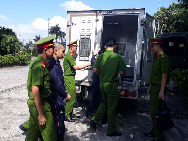 Vĩnh Long: Vừa hiếp dâm bé gái 12 tuổi, thanh niên tiếp tục xâm hại bé gái 8 tuổi phải nhập viện cấp cứu