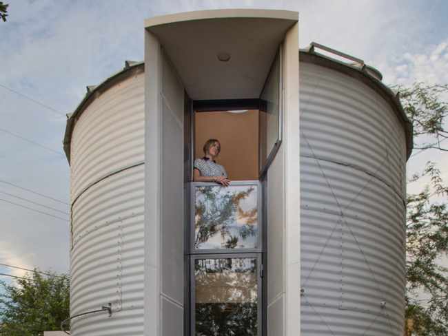 Nhà 34m2 vừa đẹp vừa thông minh của cặp vợ chồng trẻ khiến ai cũng mê