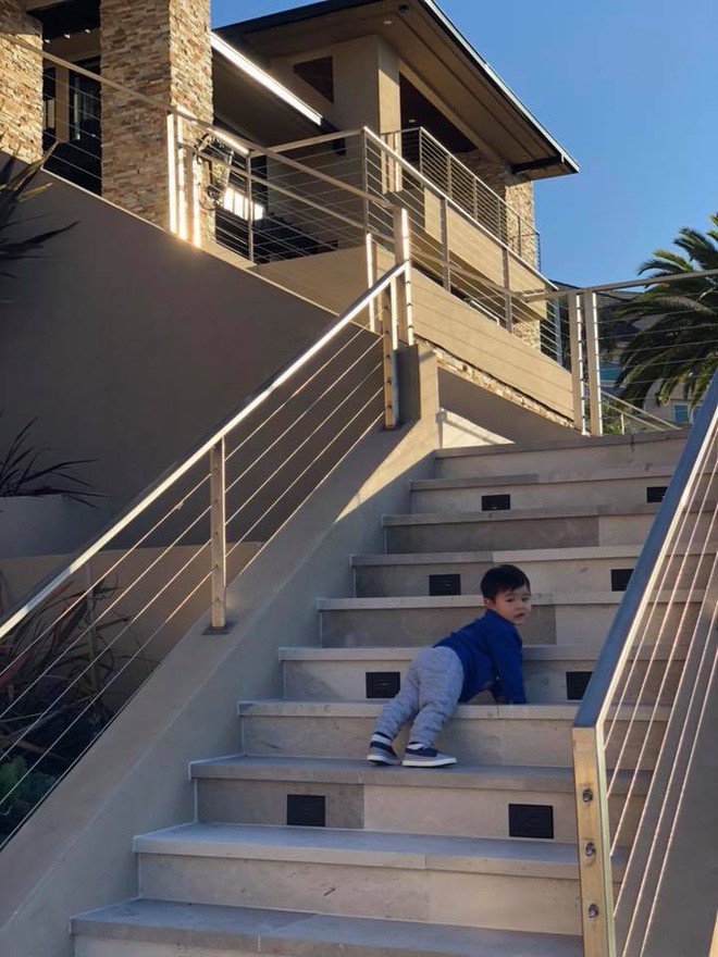 Cuộc sống của những cô chiêu, cậu ấm nhà sao Việt: Ở biệt thự triệu đô, học phí mỗi năm lên đến hàng trăm triệu