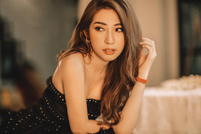 Khổng Tú Quỳnh ẩn ý về người thương: Người ấy ơi, người ấy là ai? Đang ở đâu