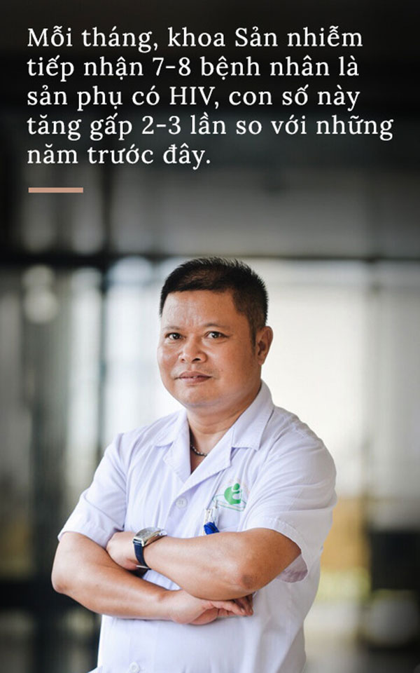 Nơi bác sĩ phải mặc áo mưa, đeo 3 lớp găng tay trong phòng mổ