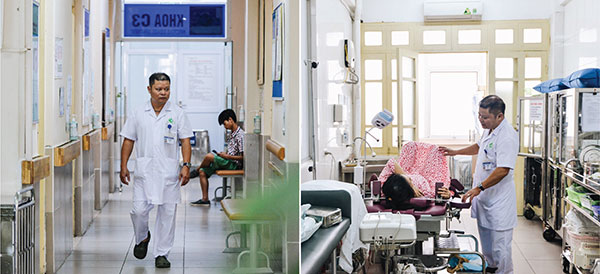 Nơi bác sĩ phải mặc áo mưa, đeo 3 lớp găng tay trong phòng mổ