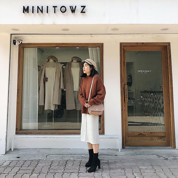 Muốn mặc đâu chuẩn đấy trong tiết trời se lạnh, bạn chỉ việc copy 10 công thức street style xuất sắc từ loạt hot girl Việt