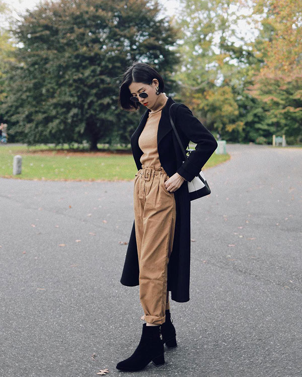 Muốn ăn gian chiều cao khi diện đồ ngày đông, bạn sẽ cần đến chiếc quần cạp cao tít cùng 3 cách mix&match; sau