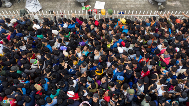 VFF sẵn sàng xem xét tính khả thi của việc bán vé qua trung gian