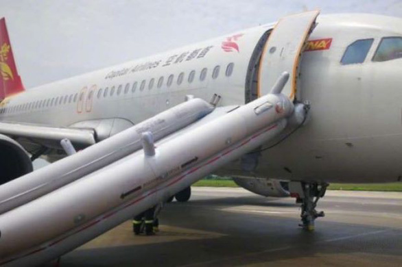 Một số sự cố với càng máy bay gần đây