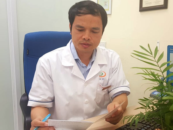 Người đàn ông tuổi 60 cầu cứu bác sĩ nam khoa vì dại dột