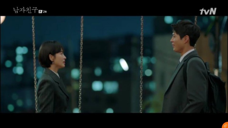 Encounter tập 2: CEO quyền lực Song Hye Kyo bất chấp hình tượng mò đến nhà trai trẻ Park Bo Gum