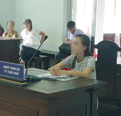 Tiến sĩ lừa tình, có nhiều con rơi nói sống chung nhiều phụ nữ là... nhân văn