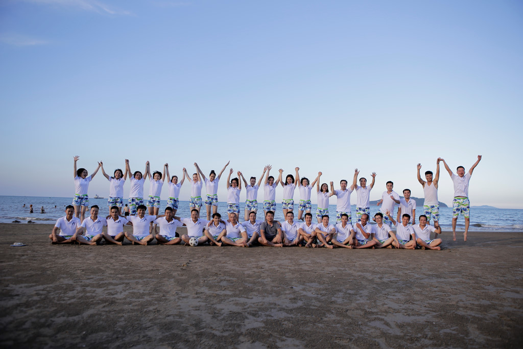 Lớp cấp 2 ở Nghệ An họp mặt sau 20 năm ra trường vẫn gần đủ sĩ số