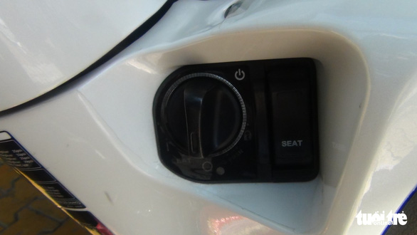 Hàng loạt xe tay ga không nổ máy nghi nhiễu sóng camera