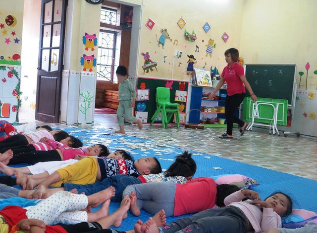 Vụ bé trai 4 tuổi bị cột dây vào cửa sổ: Hiệu trưởng nhà trường mong dư luận cảm thông cho giáo viên