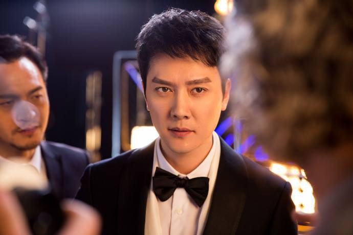 6 cặp đôi chú cháu gây bão showbiz châu Á: Nữ đẹp xuất chúng, nam gia thế khủng, riêng trường hợp cuối ngược lại