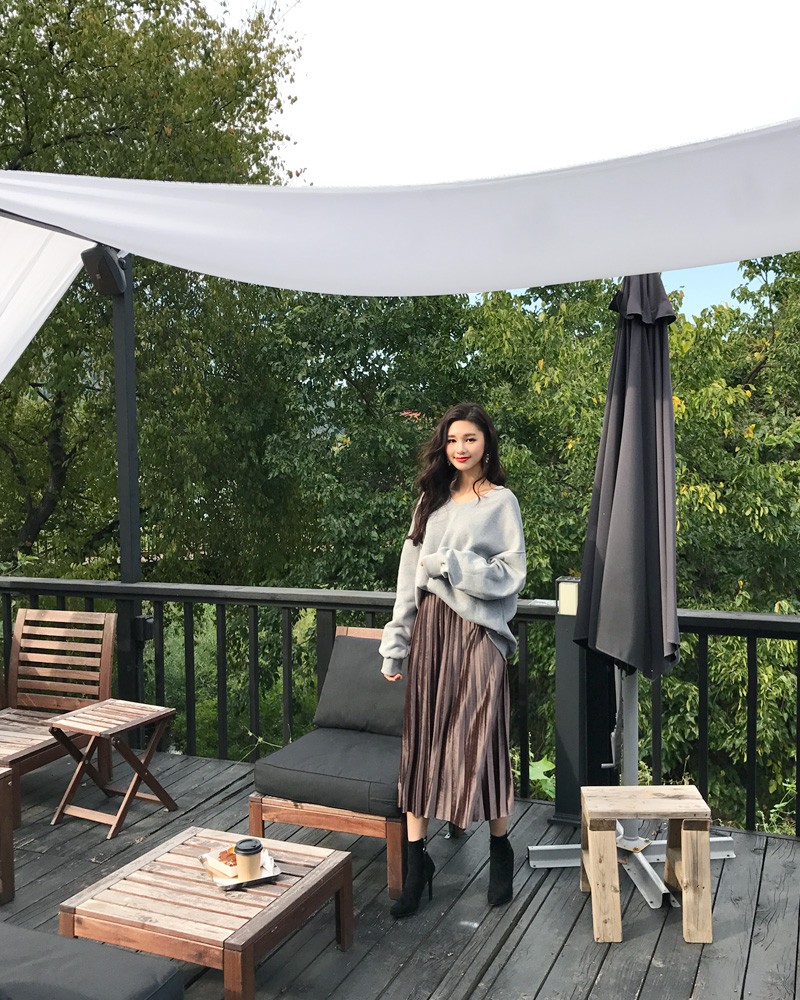 Sở hữu đôi chân cột đình cũng không thành vấn đề nếu các nàng biết 3 mẫu chân váy vừa điệu vừa nịnh dáng này